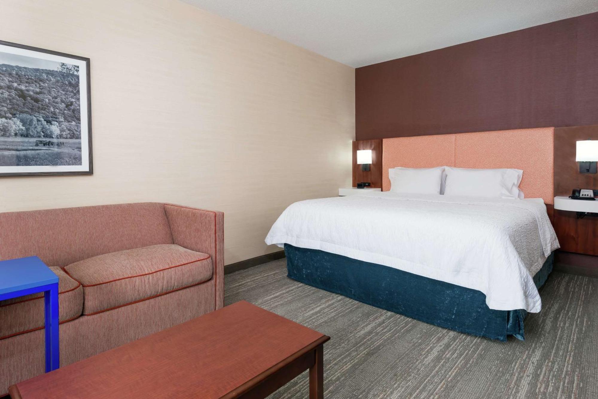 Hampton Inn Springfield South Enfield Extérieur photo