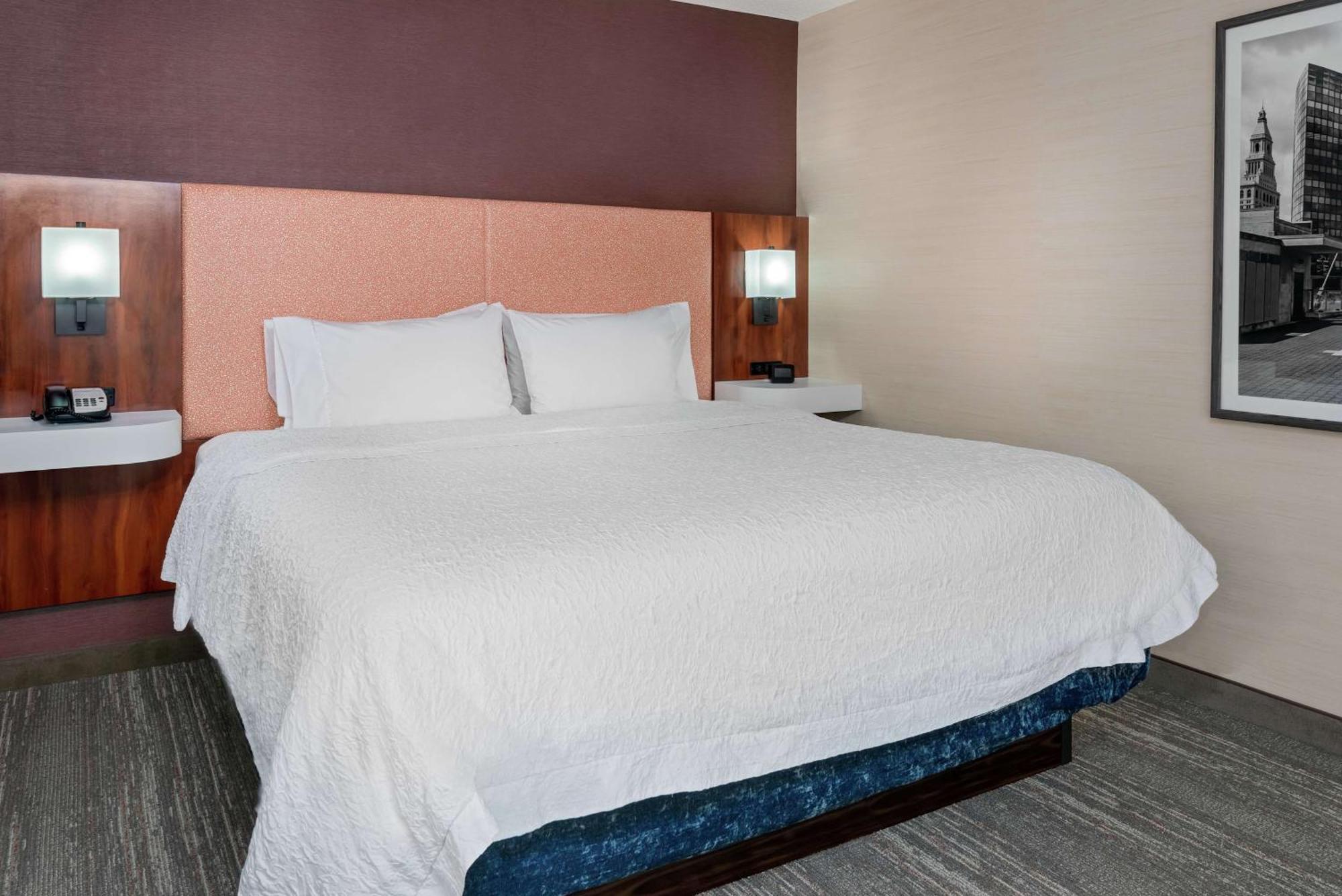 Hampton Inn Springfield South Enfield Extérieur photo